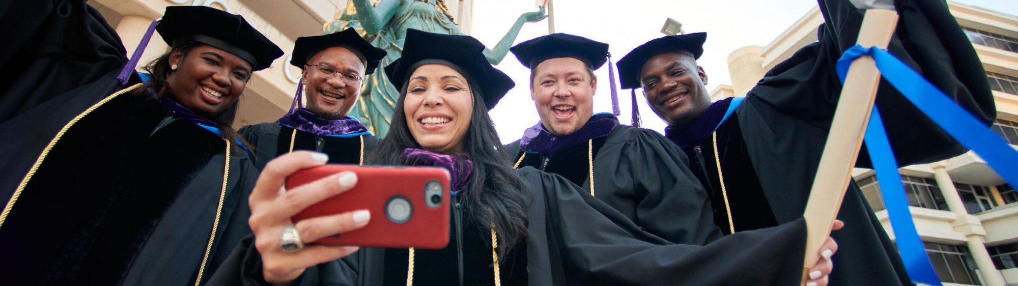 website_graduation3 website_graduation3